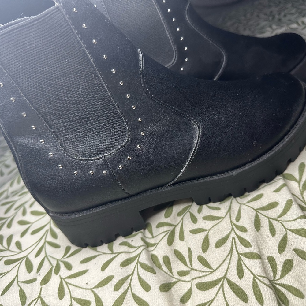 Madden Girl Boots